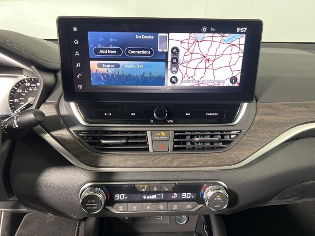 2025 Nissan Altima SL