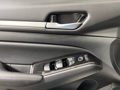 2025 Nissan Altima SL