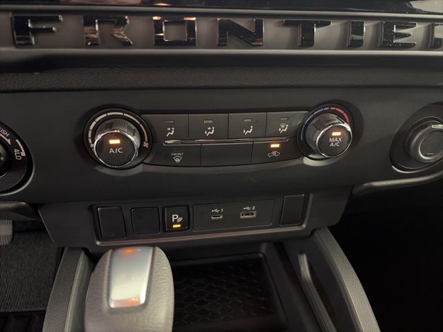 2026 Nissan Frontier Crew Cab SV