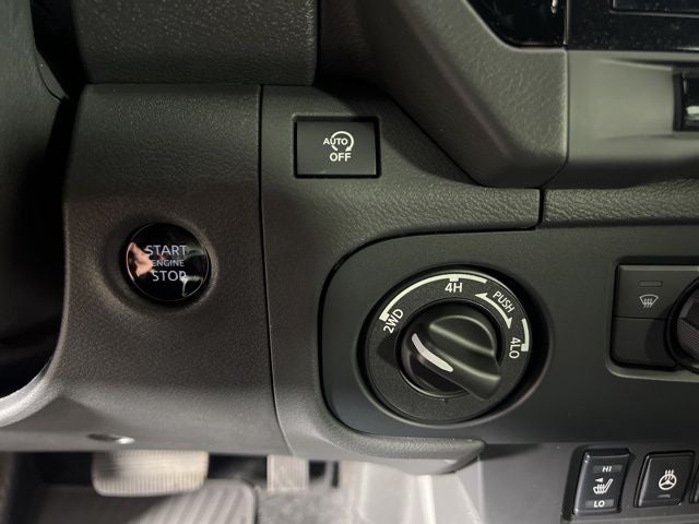 2026 Nissan Frontier Crew Cab SV
