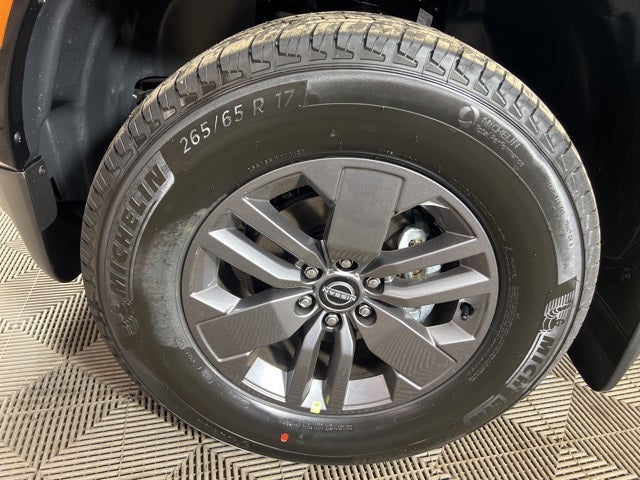 2026 Nissan Frontier Crew Cab SV