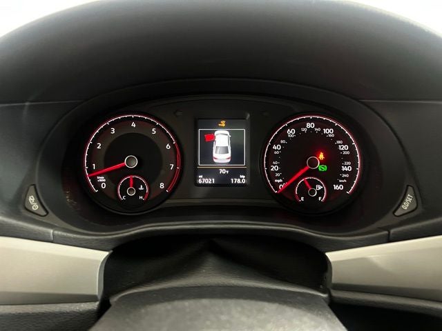 2022 Volkswagen Passat 2.0T SE