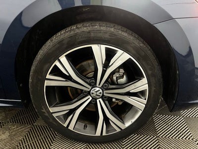 2022 Volkswagen Passat 2.0T SE