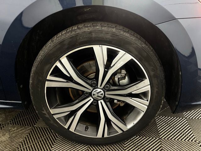 2022 Volkswagen Passat 2.0T SE