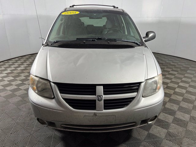 2005 Dodge Grand Caravan SXT