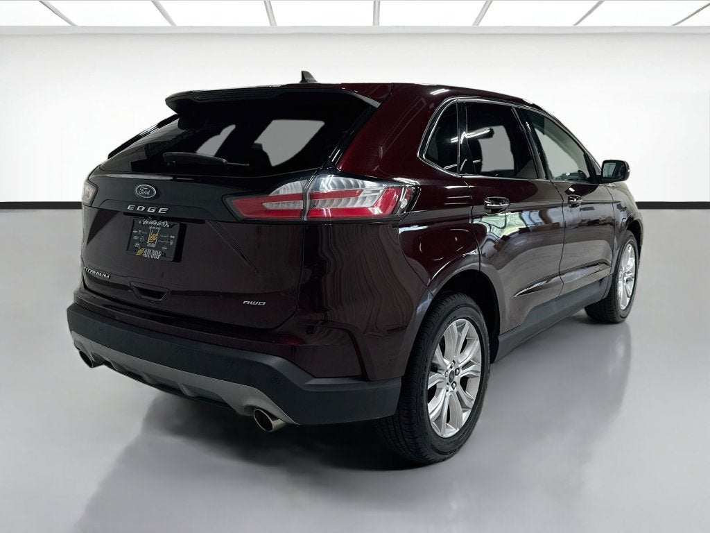 2022 Ford Edge Titanium