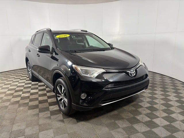 2016 Toyota RAV4 XLE