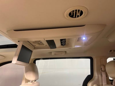 2010 Volkswagen Routan SEL