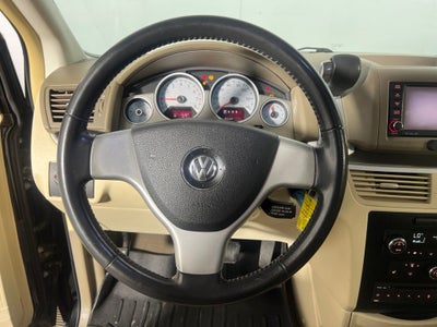 2010 Volkswagen Routan SEL