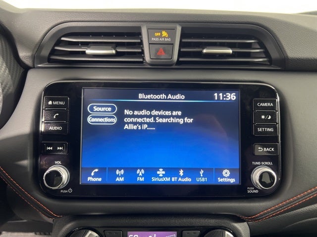 2025 Nissan Versa SR