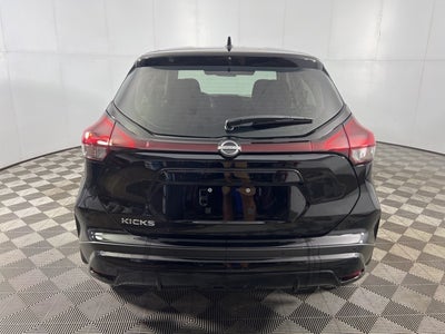 2025 Nissan Kicks Play S