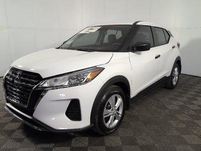 2025 Nissan Kicks Play S