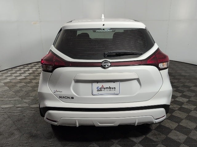2025 Nissan Kicks Play S
