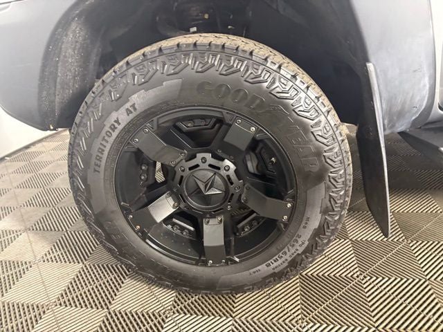 2014 Toyota Tacoma Base V6