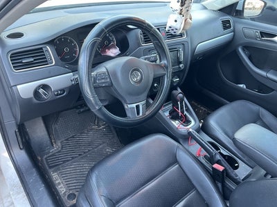 2013 Volkswagen Jetta 2.5L SE Convenience & Sunroof