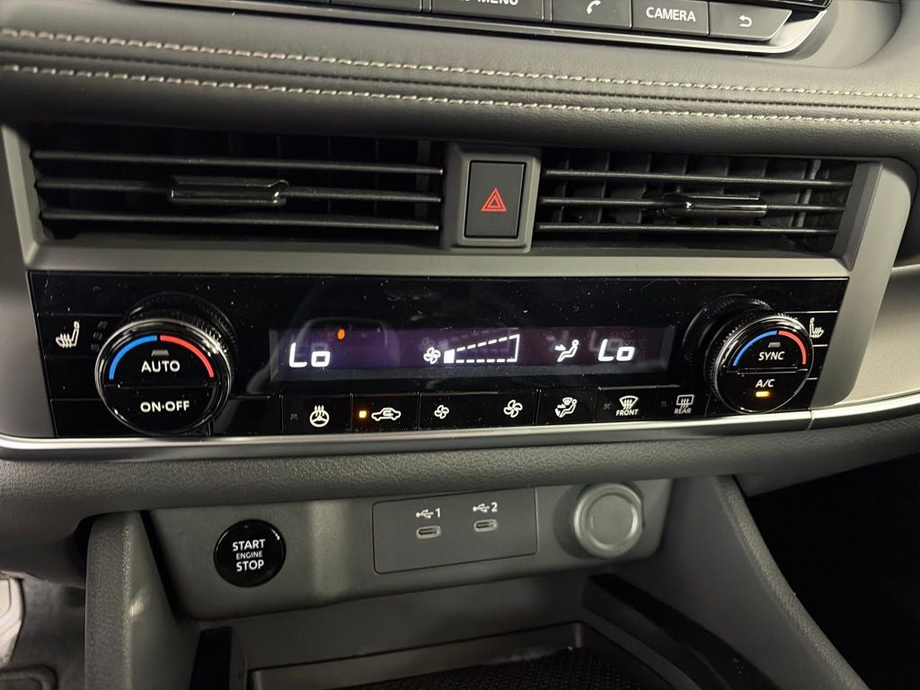 2026 Nissan Rogue Dark Armor™