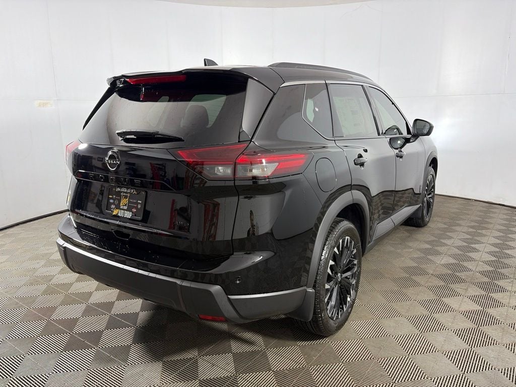 2026 Nissan Rogue Dark Armor™