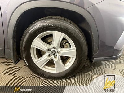 2021 Toyota Highlander LE