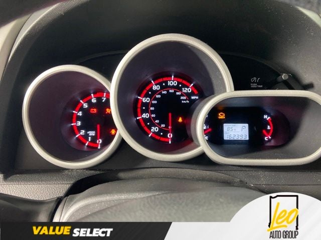 2009 Pontiac Vibe Base