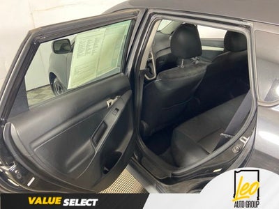 2009 Pontiac Vibe Base