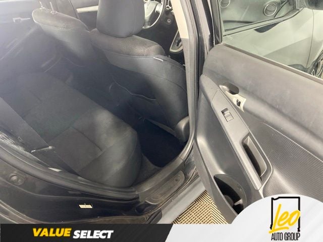 2009 Pontiac Vibe Base
