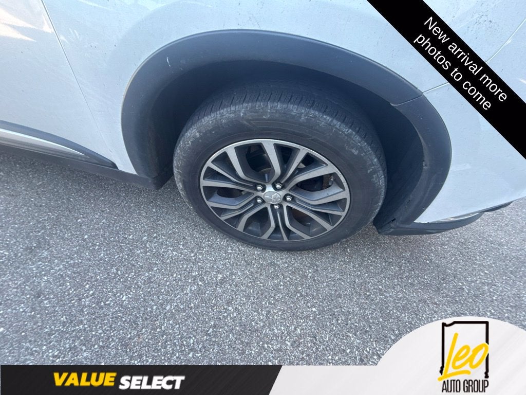 2017 Mitsubishi Outlander SE