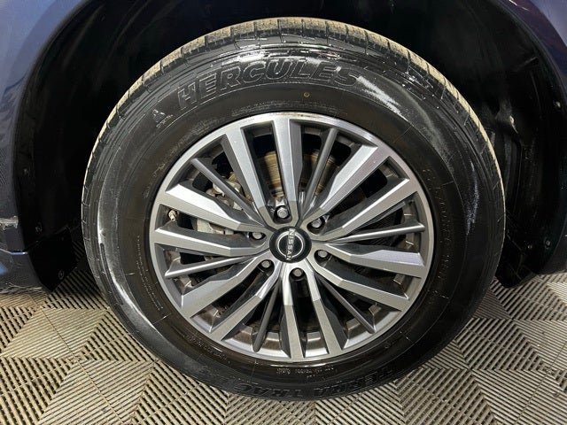 2023 Nissan Armada SL