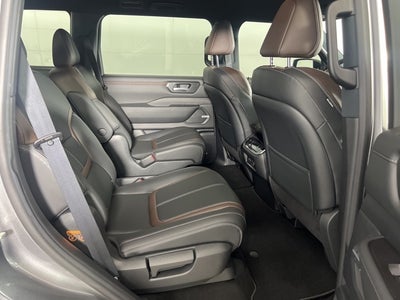 2025 Nissan Armada SL