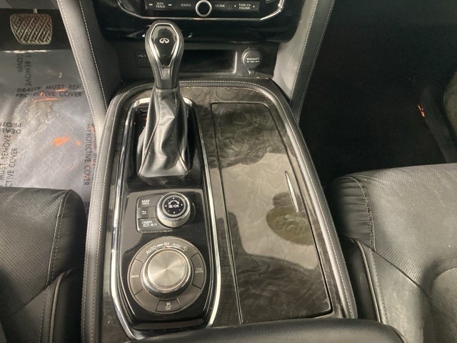 2020 INFINITI QX80 LUXE