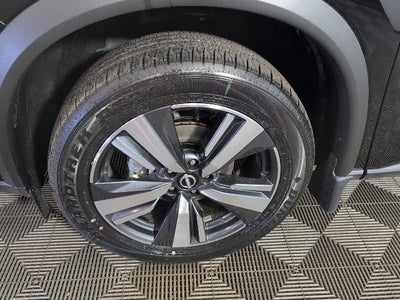 2025 Nissan Rogue SL