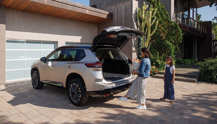 Leo Nissan of Columbus IN in Columbus IN